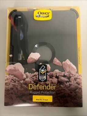 OtterBox Defender Series iPad Pro 11" Case - Black 1st generation